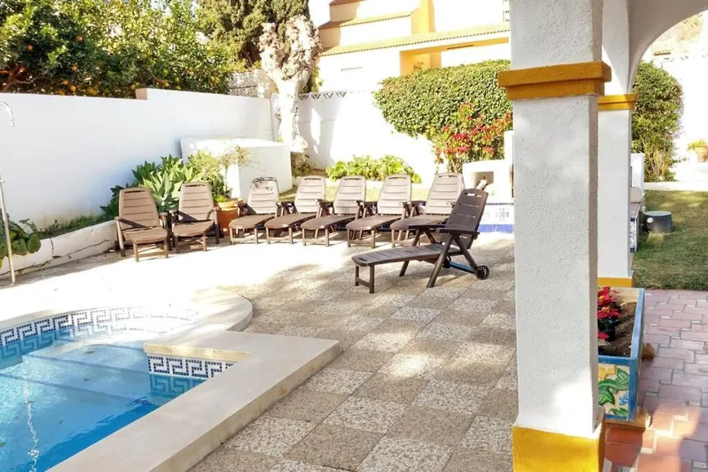 Villa Marina Benalmadena - 5 Min Walk To The Beach, Heated Pool, Spa, 5 Bedrooms