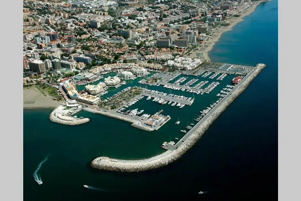 Villa Marina Benalmadena - 5 Min Walk To The Beach, Heated Pool, Spa, 5 Bedrooms Spain
